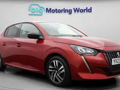Used Peugeot 208 Allure+ 102 HP (75 kW) 2023 Red Hatchback
