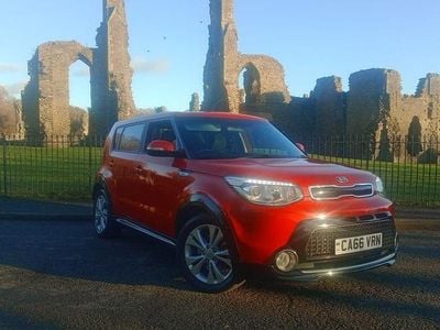 Used Kia Soul Urban 134 HP (98 kW) 2017 Red SUV
