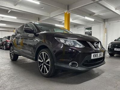 Black Used 2015 Nissan Qashqai Acenta+ SUV | £4,550 (Fair price)