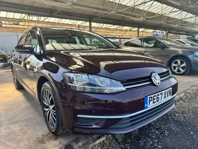 Used VW Golf VII SE 125 HP (91 kW) 2017 Black Hatchback