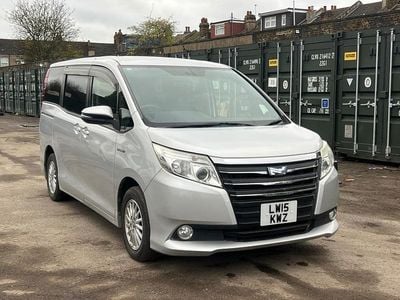 Silver Used 2025 Toyota Noah MPV | £10,995 (Good price)