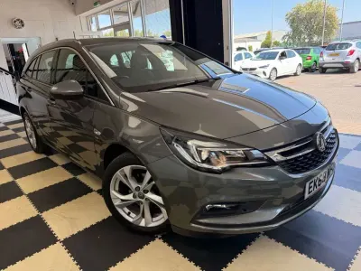 Used Vauxhall Astra SRi 150 HP (110 kW) 2018 Grey Estate