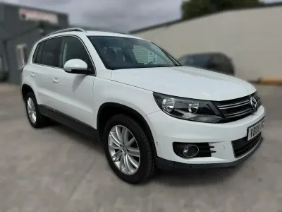 Used VW Tiguan Match 138 HP (101 kW) 2015 White SUV