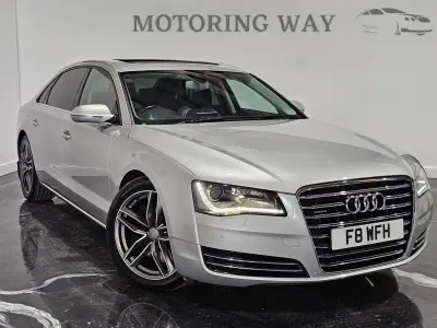 Usado Audi A8 Advanced 350 CV (257 kW) 2011 Plateado Berlina