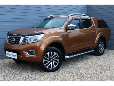Used Nissan Navara Tekna 2017 Yellow Pickup