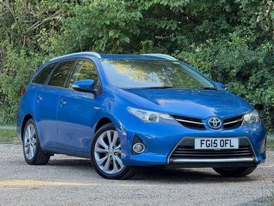 Toyota Auris Hybrid