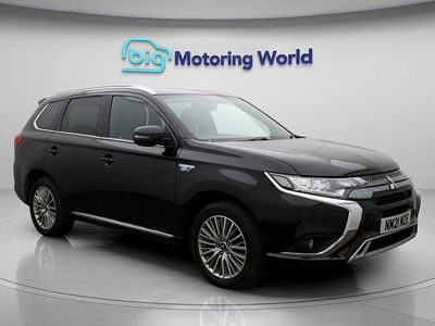 Used Mitsubishi Outlander P-HEV 224 HP (164 kW) 2020 Black Estate