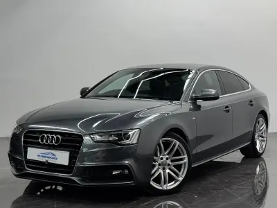 Usado Audi A5 Sportback S-Line 190 CV (139 kW) 2016 Gris Utilitario