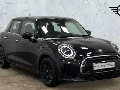Used Mini Cooper Classic 134 HP (98 kW) 2022 Black Hatchback