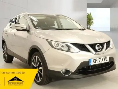 Used Nissan Qashqai Tekna 130 HP (95 kW) 2017 Silver SUV