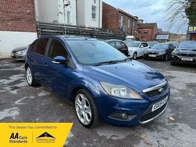 Used Ford Focus Titanium 2009 Blue Hatchback