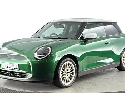 Used Mini Cooper Exclusive 135 kW (184 HP) 2025 Green Hatchback