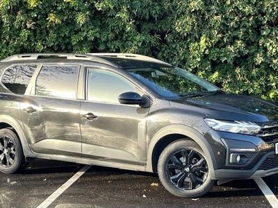 Black Used 2023 Dacia Jogger Extreme MPV | £13,891 (Fair price)