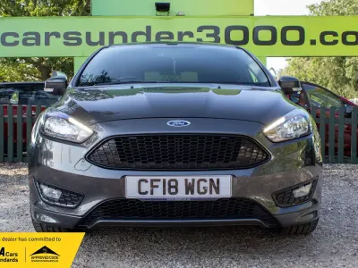 Used Ford Focus ST-Line 140 HP (102 kW) 2018 Grey Hatchback