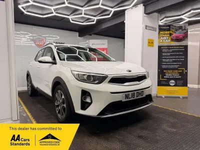 Used Kia Stonic 100 HP (73 kW) 2018 White SUV