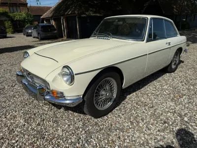 Used MG C 1998 White Coupe
