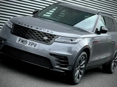 Used Land Rover Range Rover Velar SE Dynamic 236 HP (173 kW) 2019 Grey SUV