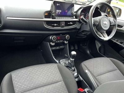 Used Kia Picanto 65 HP (47 kW) 2020 Yellow Hatchback