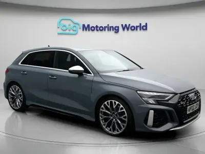Używany Audi RS3 400 KM (294 kW) 2022 Szary Sedan/Limuzyna