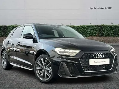 Ny Audi A1 S-Line 113 HK (83 kW) 2025 Svart SUV