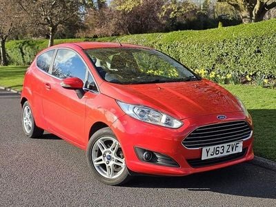 Used Ford Fiesta Zetec 2013 Red Hatchback