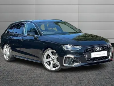 Used Audi A4 S-Line 161 HP (118 kW) 2020 Mythos black Estate