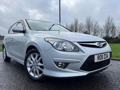 Silver Used 2011 Hyundai i30 Comfort Hatchback | £2,800 (Fair price)