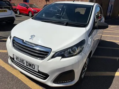 Used Peugeot 108 Access 68 HP (50 kW) 2016 White Hatchback