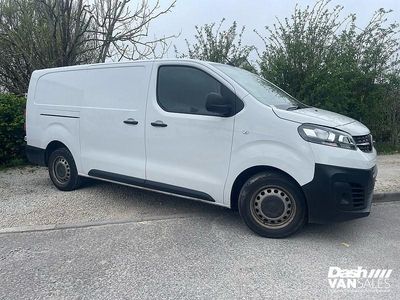 Used Vauxhall Vivaro 100 HP (73 kW) 2023 White MPV