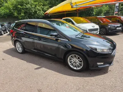 Used Ford Focus Zetec 120 HP (88 kW) 2017 Black Estate