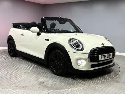 Used Mini Cooper Cabriolet Classic 136 HP (100 kW) 2019 White Cabriolet