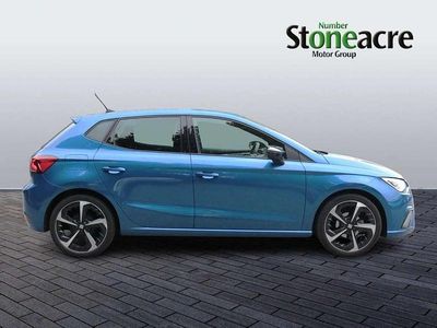 Used Seat Ibiza FR Sport 94 HP (69 kW) 2024 Blue Hatchback