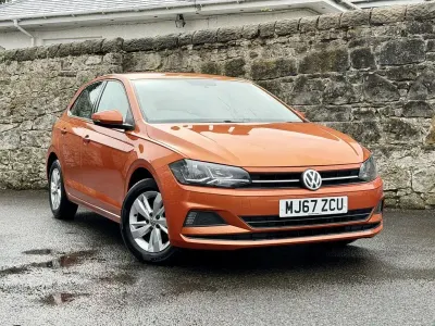 Used VW Polo SE 95 HP (69 kW) 2018 Orange Hatchback