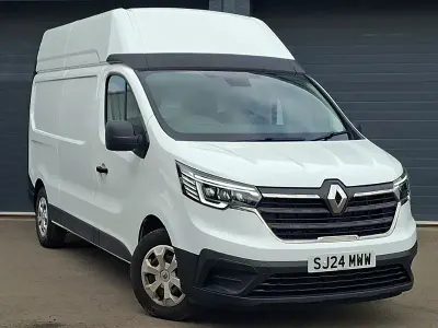 Used Renault Trafic 2024 White MPV