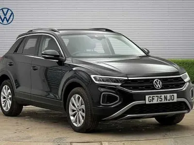 Used VW T-Roc Match 150 HP (110 kW) 2025 SUV