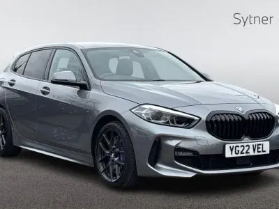 Usado BMW 116 M Sport 136 CV (100 kW) 2022 Gris Utilitario