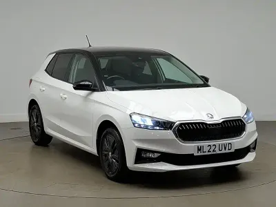 Used Skoda Fabia Colour Edition 110 HP (80 kW) 2022 White Hatchback