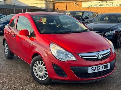 Used Vauxhall Corsa S 65 HP (47 kW) 2012 Red Hatchback
