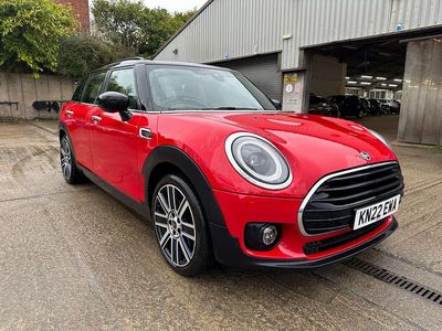 Used Mini Cooper Clubman Exclusive 2022 Red Estate