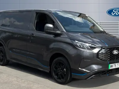 Novo Ford Transit Sport 160 kW (218 HP) 2025 Van