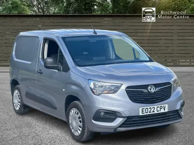 Used Vauxhall Combo Sportive 100 HP (73 kW) 2022 Grey MPV