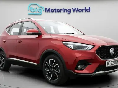 Usado MG ZS Exclusive 106 CV (77 kW) 2024 SUV