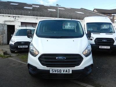 Used Ford Transit Custom 105 HP (77 kW) 2018 White Van
