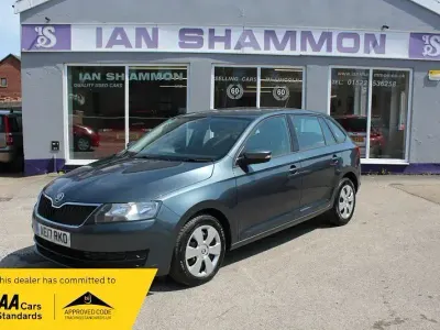 Used Skoda Rapid 90 HP (66 kW) 2017 Grey Hatchback