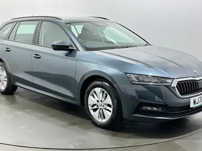 Used Skoda Octavia SE 110 HP (80 kW) 2022 Grey Estate