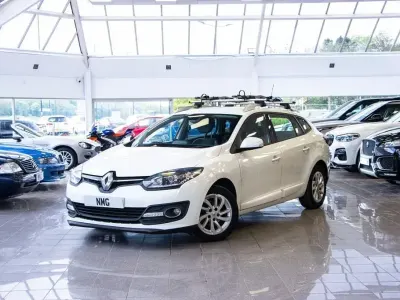 Używany Renault Mégane GrandTour Dynamique 110 KM (80 kW) 2016 Biały Kombi