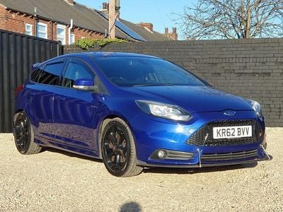Blue Used 2012 Ford Focus ST Hatchback | £5,850 (Good price)