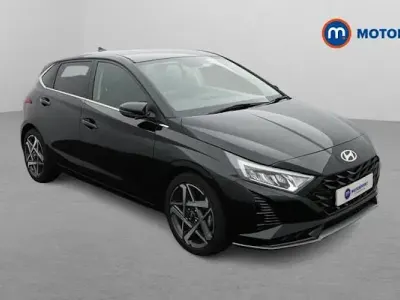 Used Hyundai i20 Premium 101 HP (74 kW) 2025 Black Hatchback