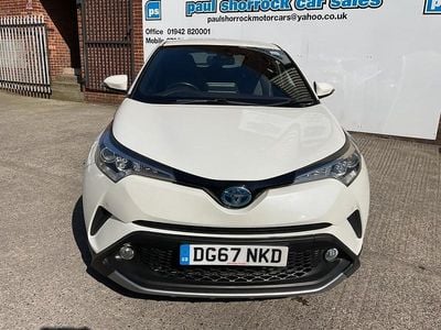 Second-hand Toyota C-HR 122 CP (89 kW) 2017 Alb SUV