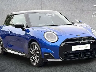 Used Mini Cooper Sport 135 kW (184 HP) 2025 Blue Hatchback